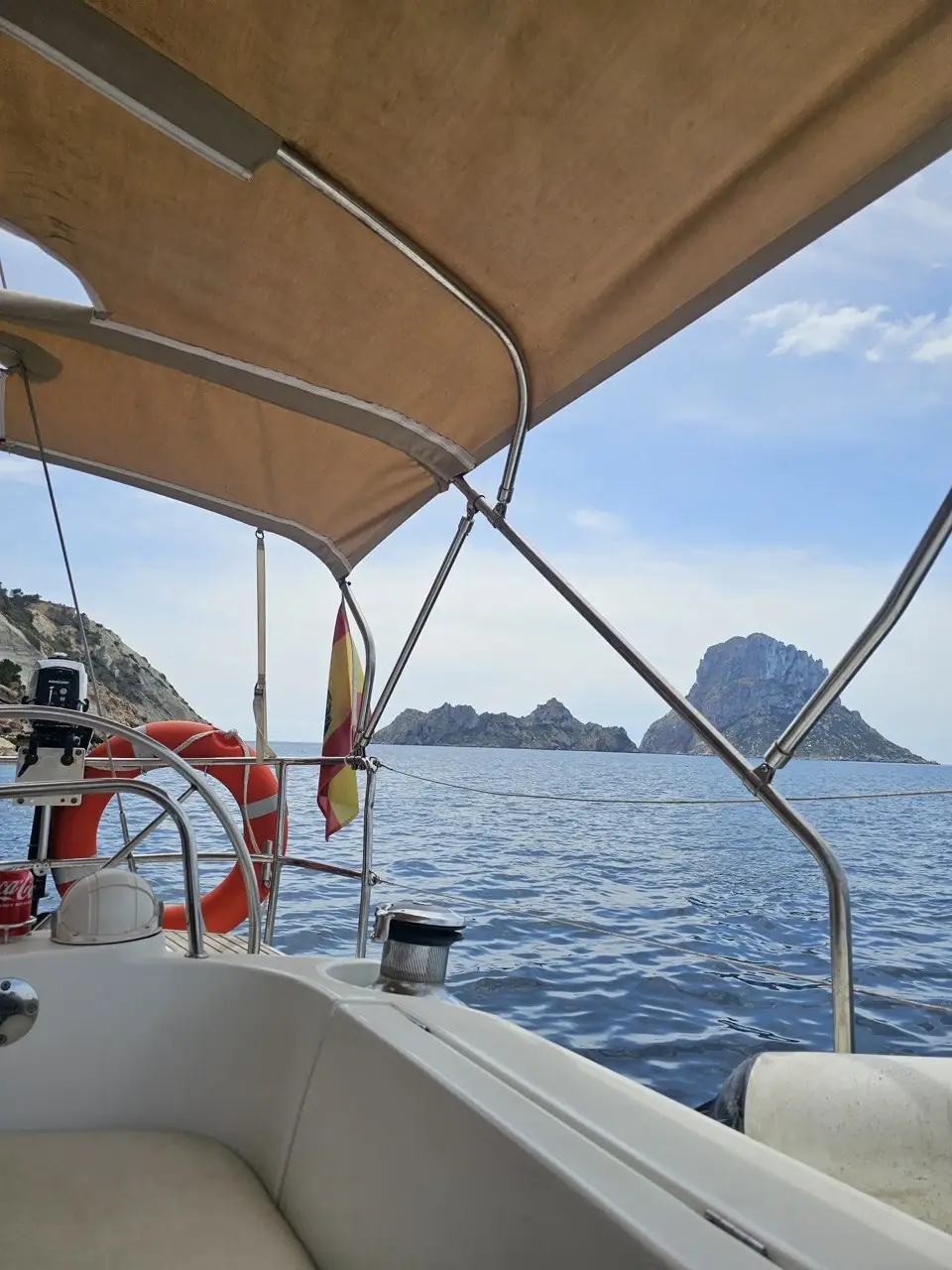 Valencia o Ibiza para alquilar velero comparativa