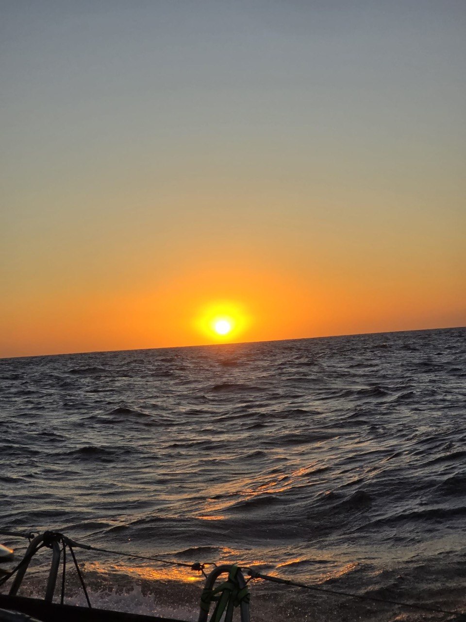 Mejor época navegar velero Mediterráneo – VelaMagna